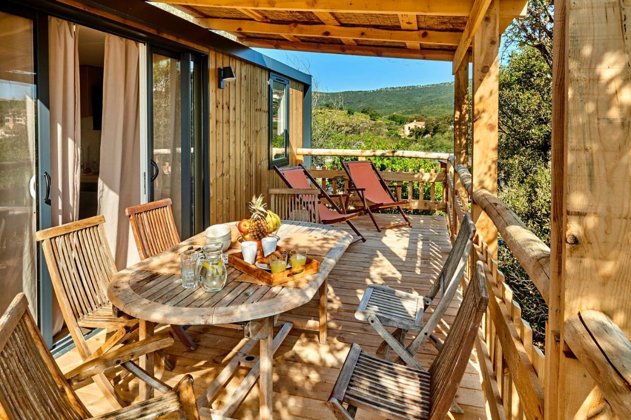 Au Paradis Des Campeurs Ле Исамбр Екстериор снимка